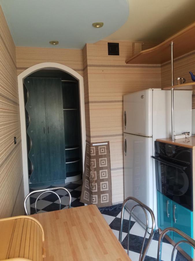 Viktor Apartment Chornomorsk Exterior foto